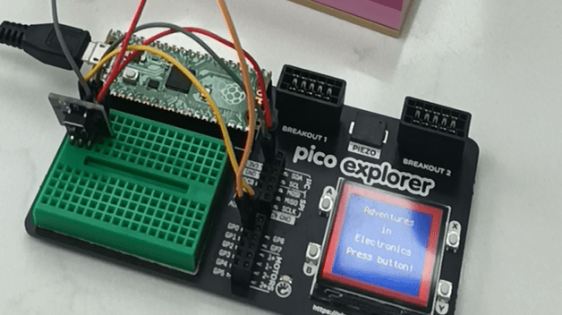 Reaction timer on a raspberry pi pico with a push button and servo to open or close a Lego trapdoor